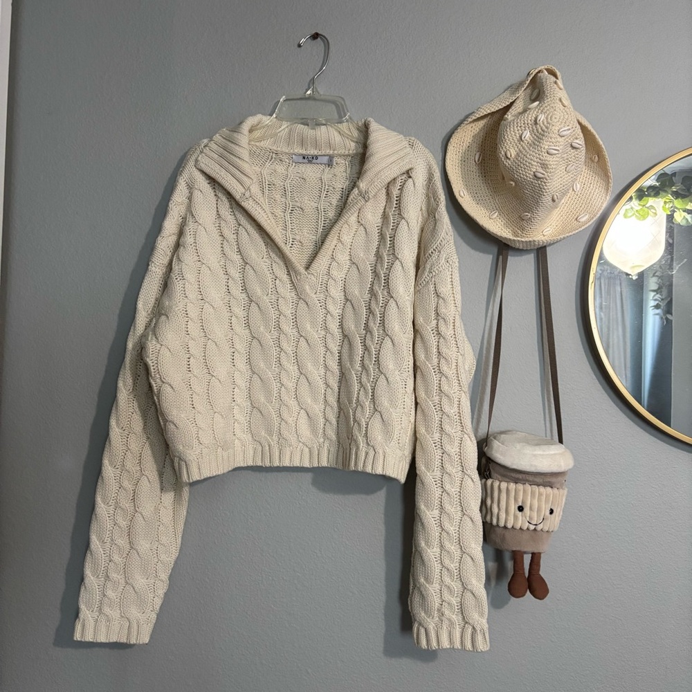 Cable Knit Crop Sweater